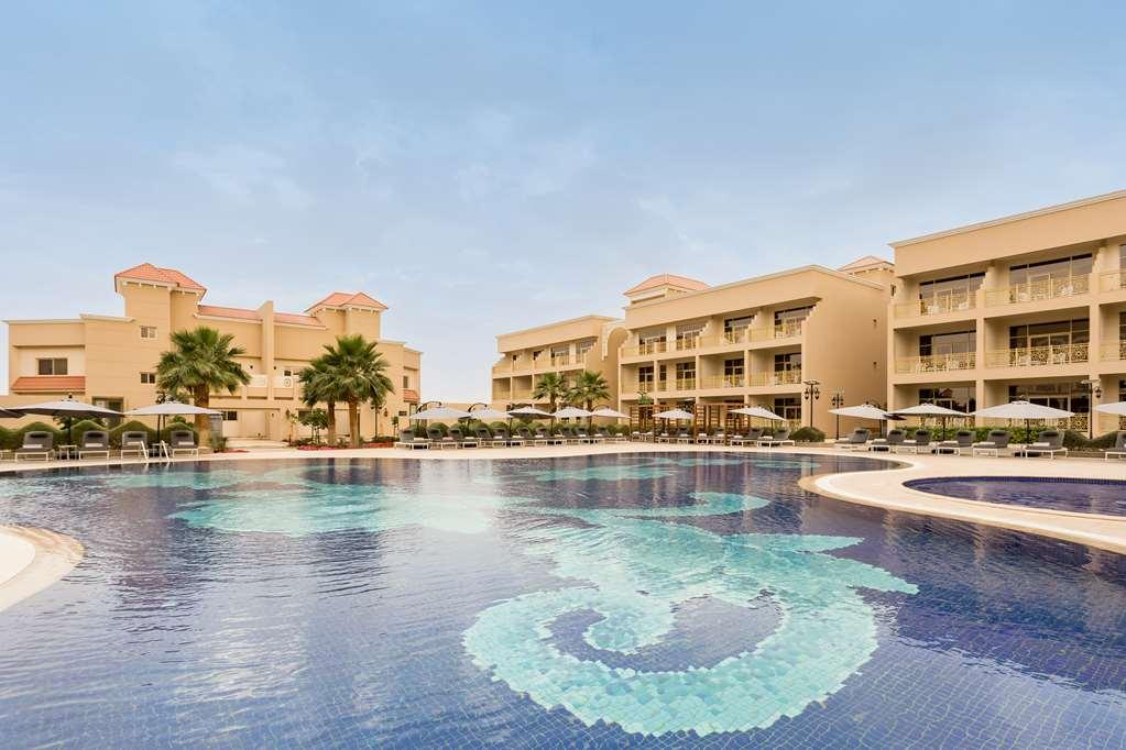 Radisson Airport Hotel *