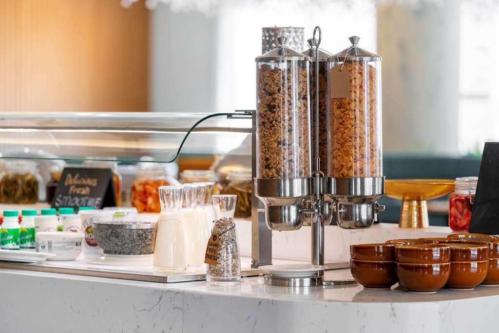 Hotel Radisson Airport
