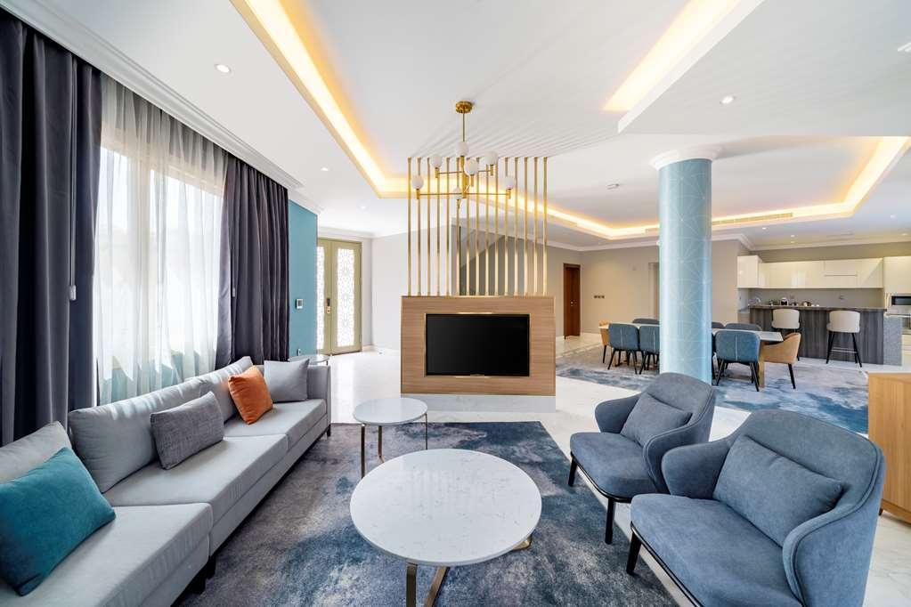 Hotel Radisson Airport *