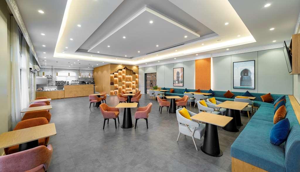 Radisson Airport * Riyadh